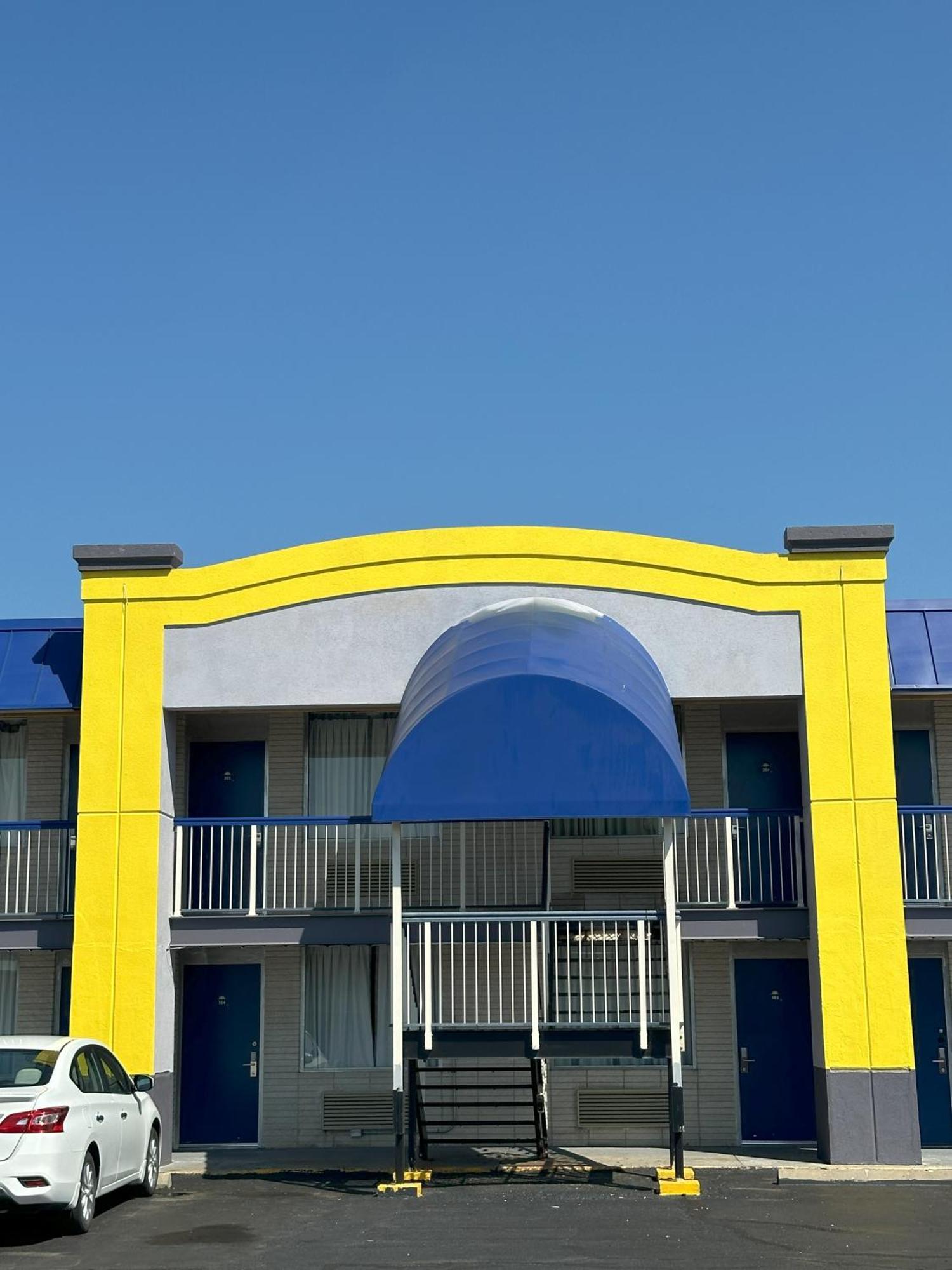 Days Inn By Wyndham Salina South Exterior foto